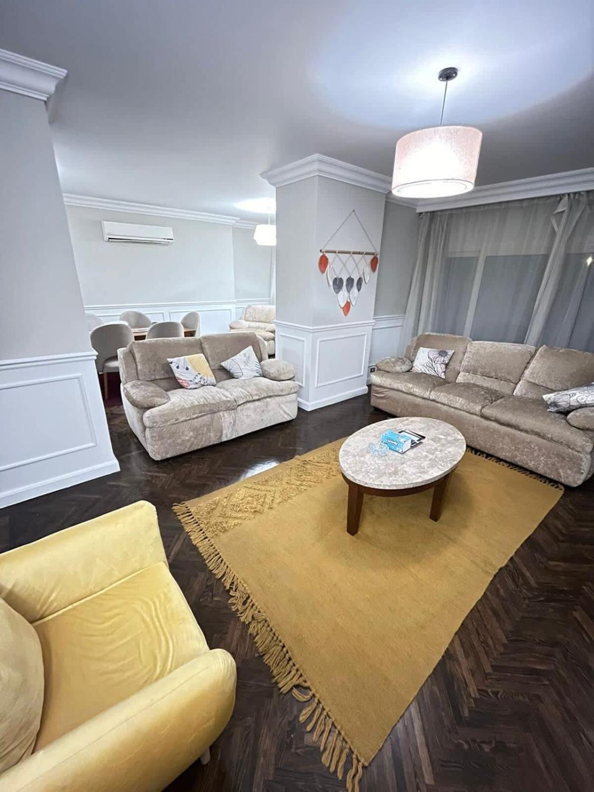 Zamalek 2br Apartment Cairo