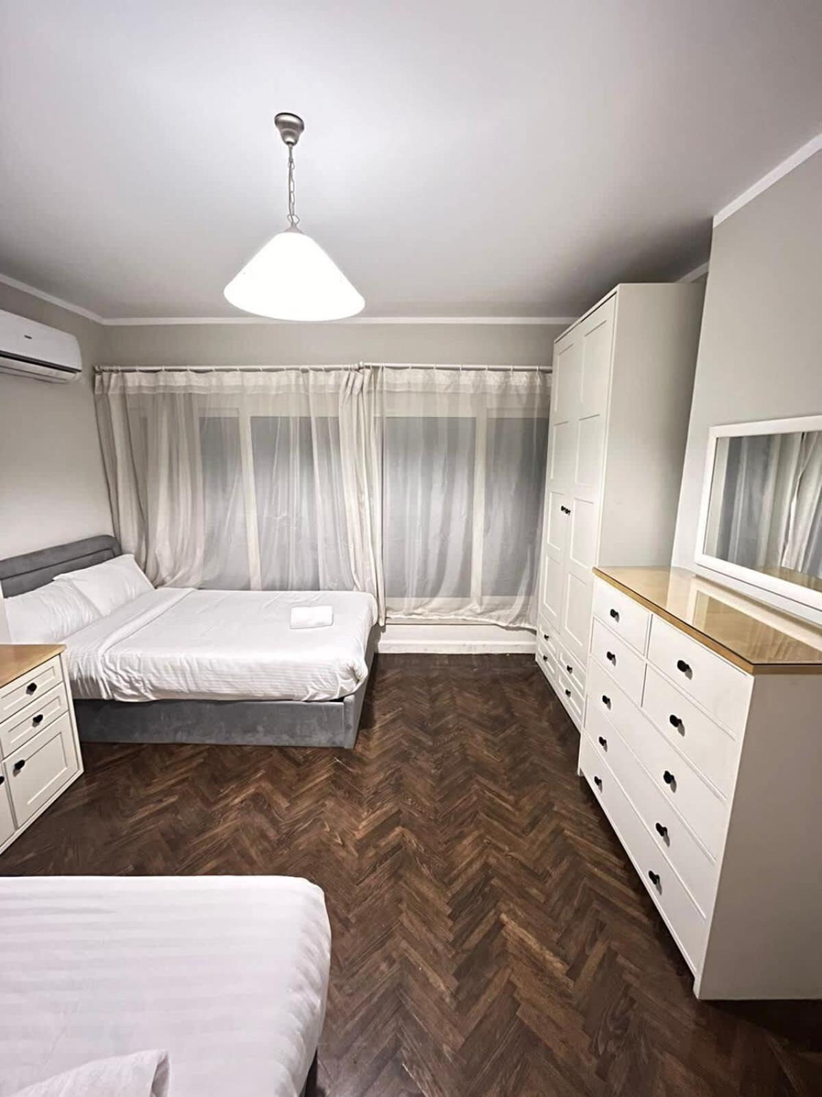 Zamalek 2br Apartment Cairo